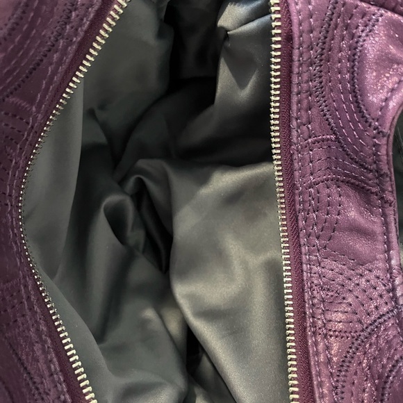 Coach purse - Picture 3 of 5